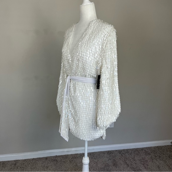 NWT RETROFETE GABRIELLE FEATHER ROBE DRESS IN WHITE SIZE XS - Picture 9 of 16